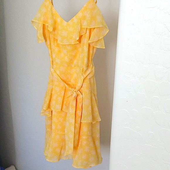 NWOT B. Darlin Bright Yellow Floral Ruffle Springtime Mini Dress Womans … - Picture 3 of 12